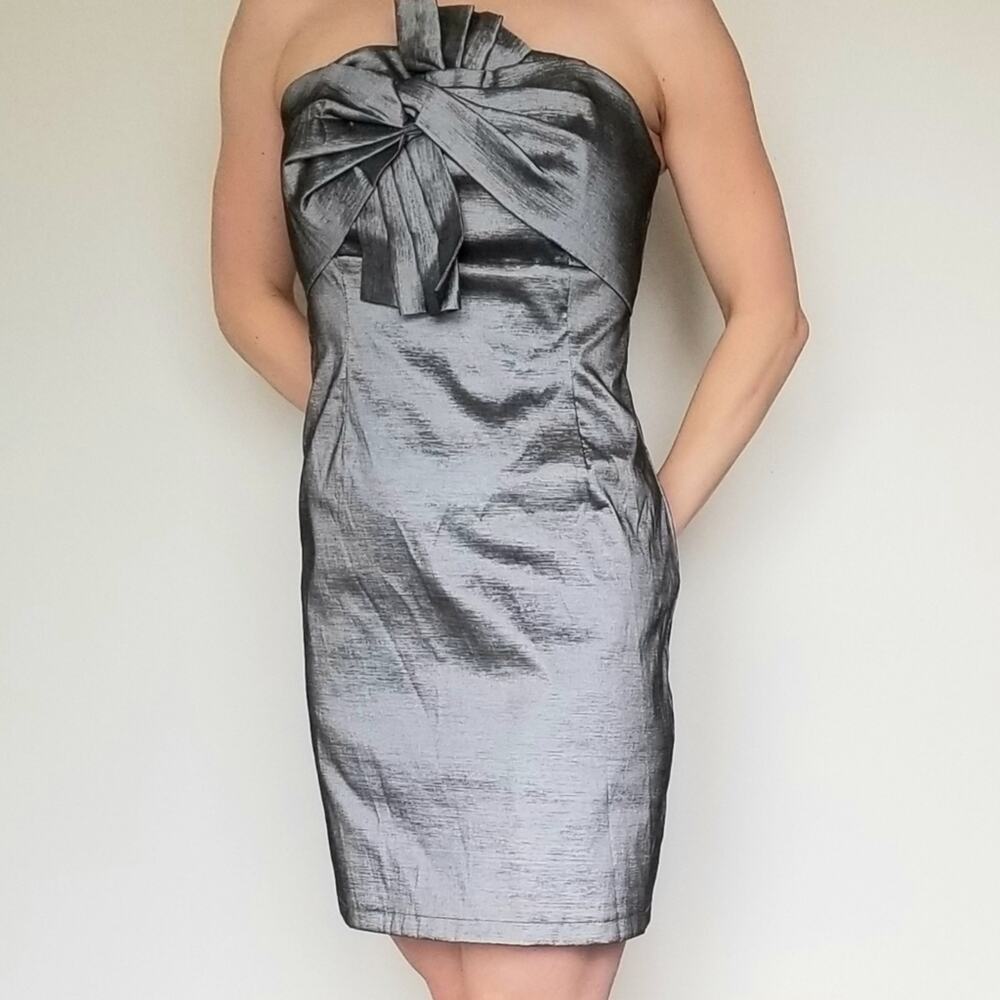 Romeo Juliet Couture Strapless 80s Prom Dress Silver Junior's Large